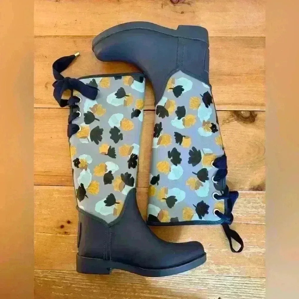 NWOT Coach Tristee Classic Flower Print lace up corset logo rain boots US size 6 - Picture 1 of 14